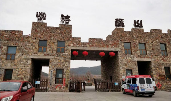 我公司承建的紫海藍(lán)山景區(qū)多通道電子門(mén)票售票、閘機(jī)出入口